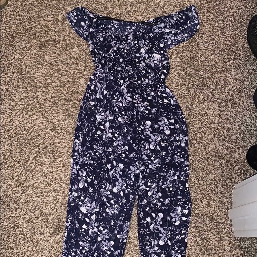 Floral sleeveless romper